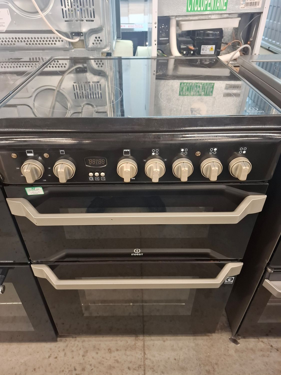 Indesit ID60C2 60cm Electric Cooker Double Oven Black