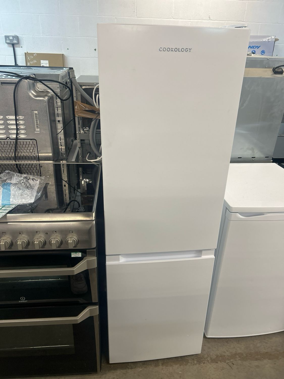 Cookology CFF174WH Fridge Freezer H150cn W47cm D51cm White