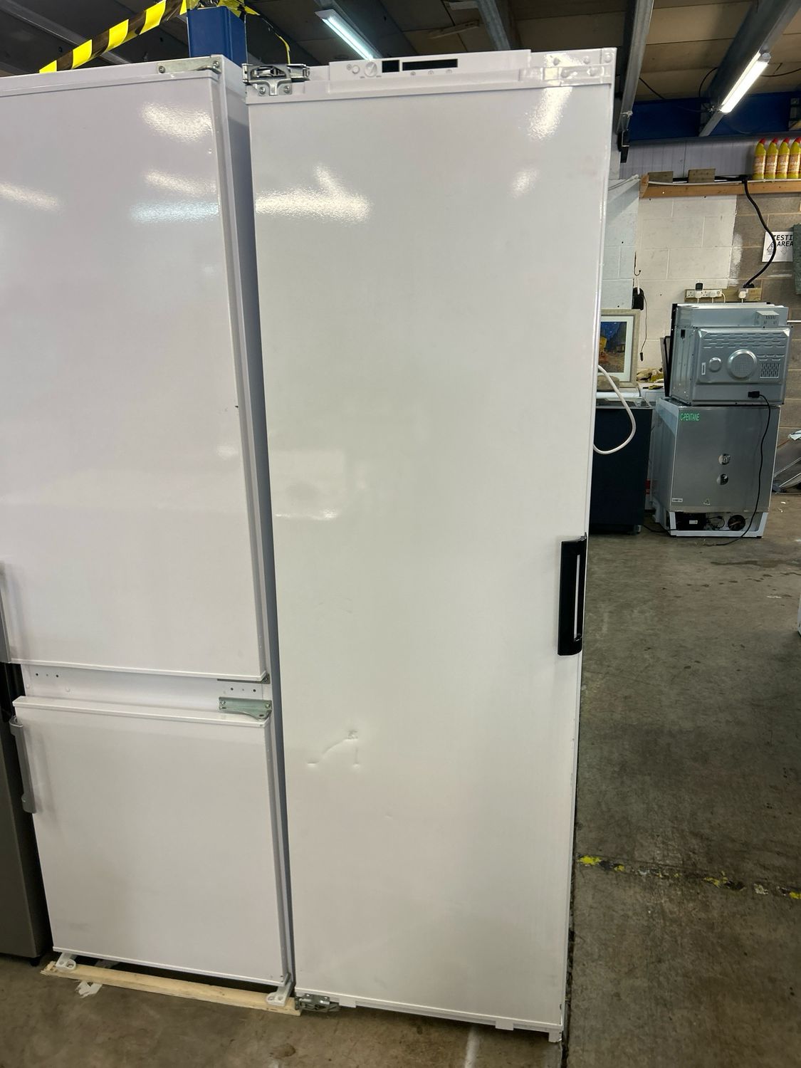 Lamona Tall Fridge White H177cm W54cm D52cm