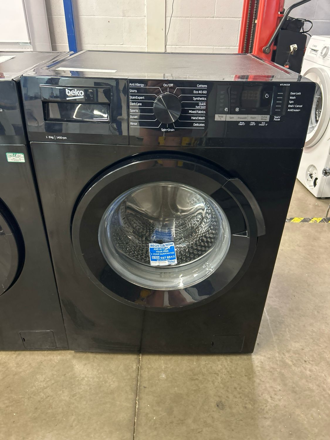 Beko WTL94151B 9kg 1400rpm Washing Machine Black