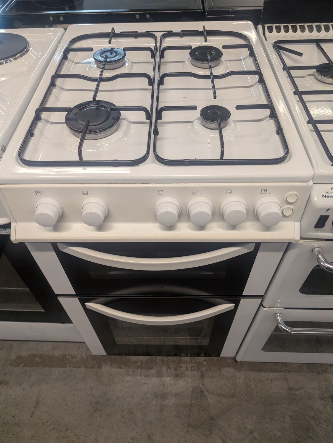 Logik LFSTG50W 50cm Gas Cooker Single Cavity White 