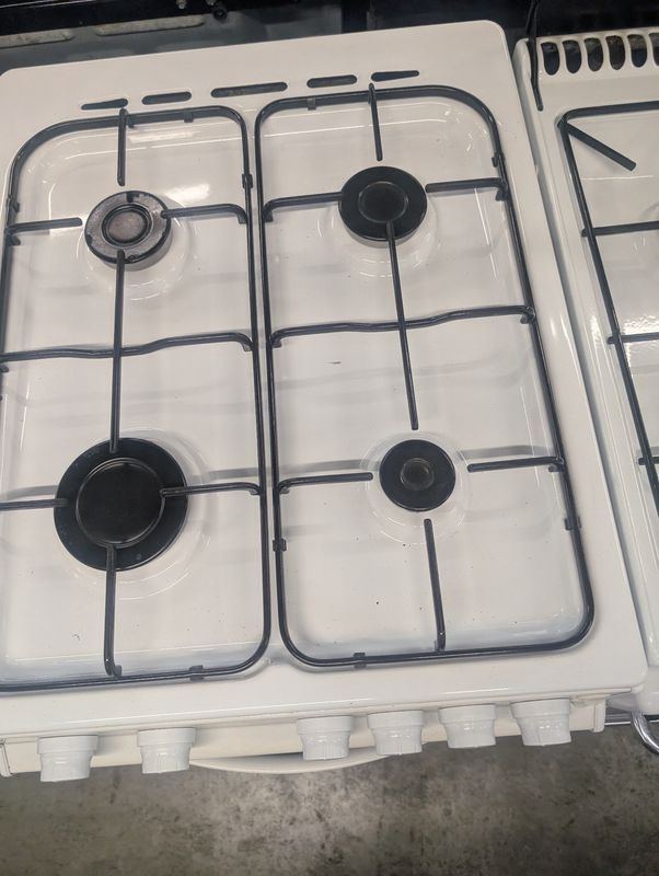 Logik LFSTG50W 50cm Gas Cooker Single Cavity White 