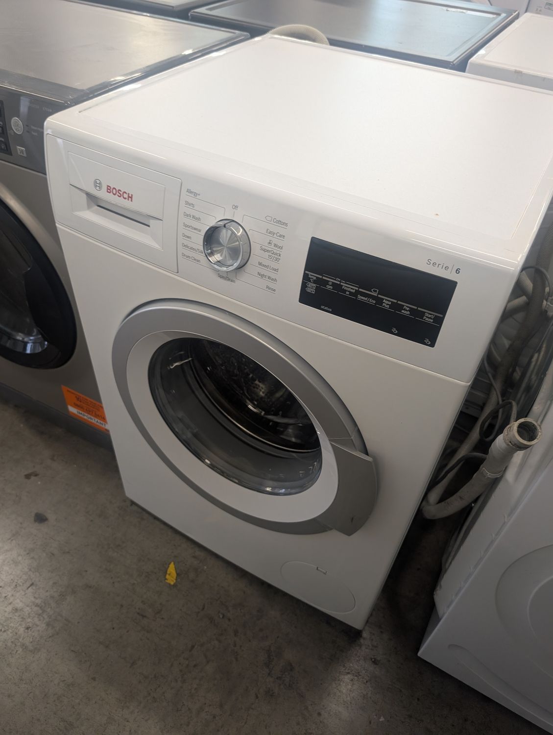 Bosch Series 6 WAT28460GB/13 8kg 1400rpm Washing Machine White