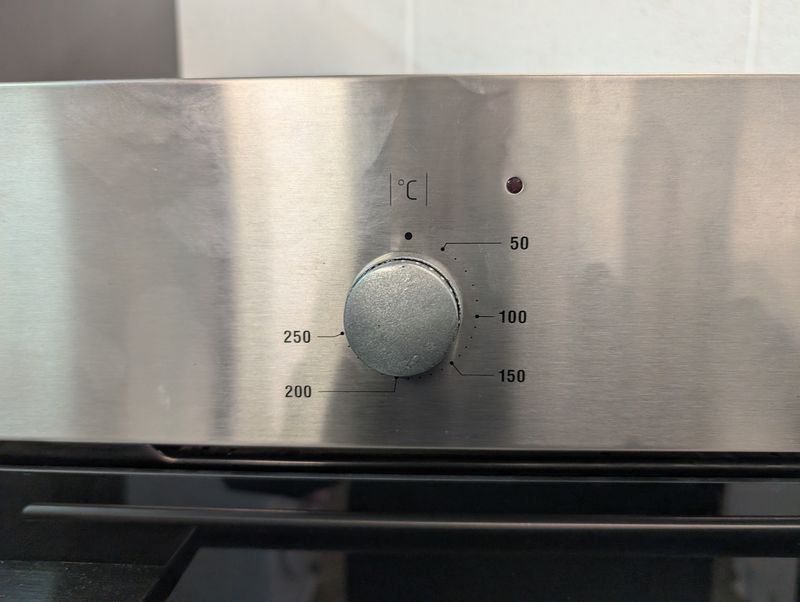 Logik LBFANX14 Single Built in Oven 60cm Silver