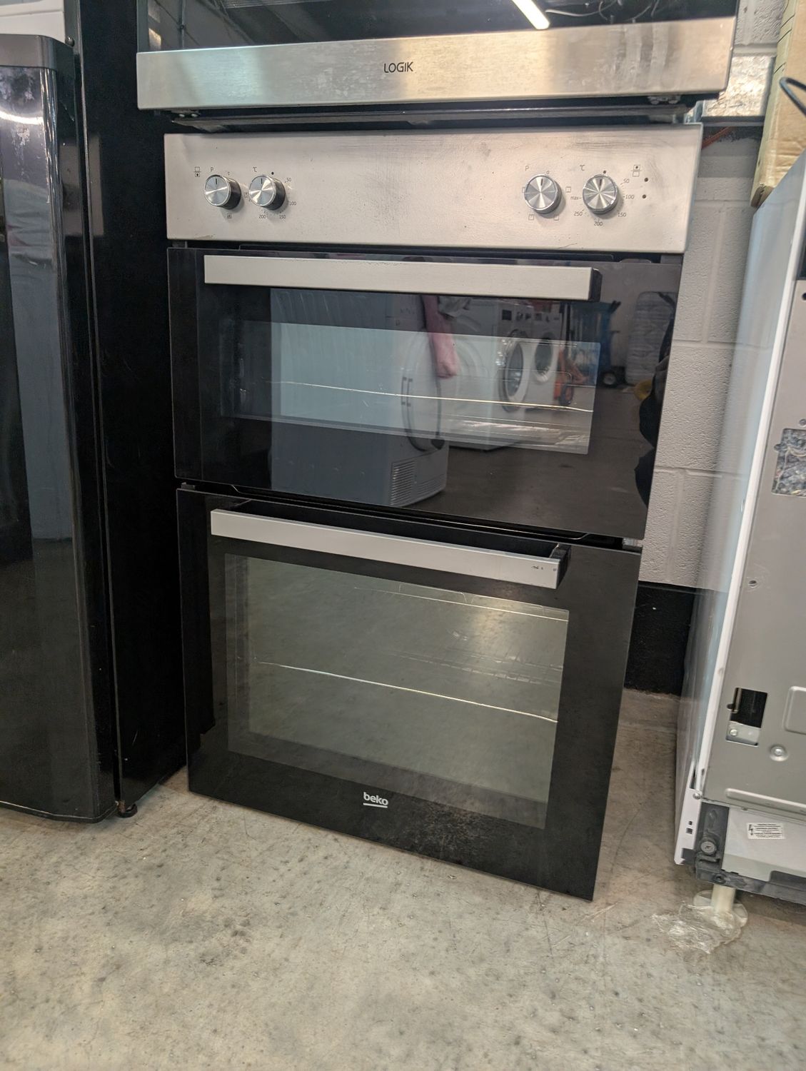 BEKO BXDF21000S 59.5cm Built In Double Oven Silver