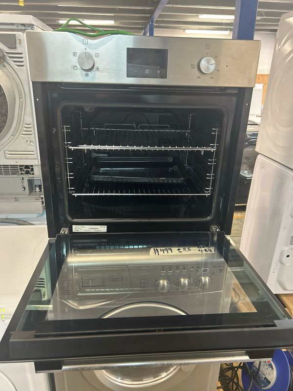 Lamona LAM3405 Built-In Electric Single Oven Stainless Steel