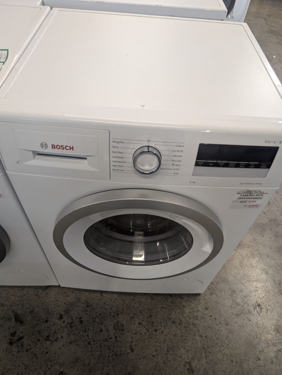Bosch Serie 4 WAN28281GB/38 8kg 1400rpm Washing Machine White