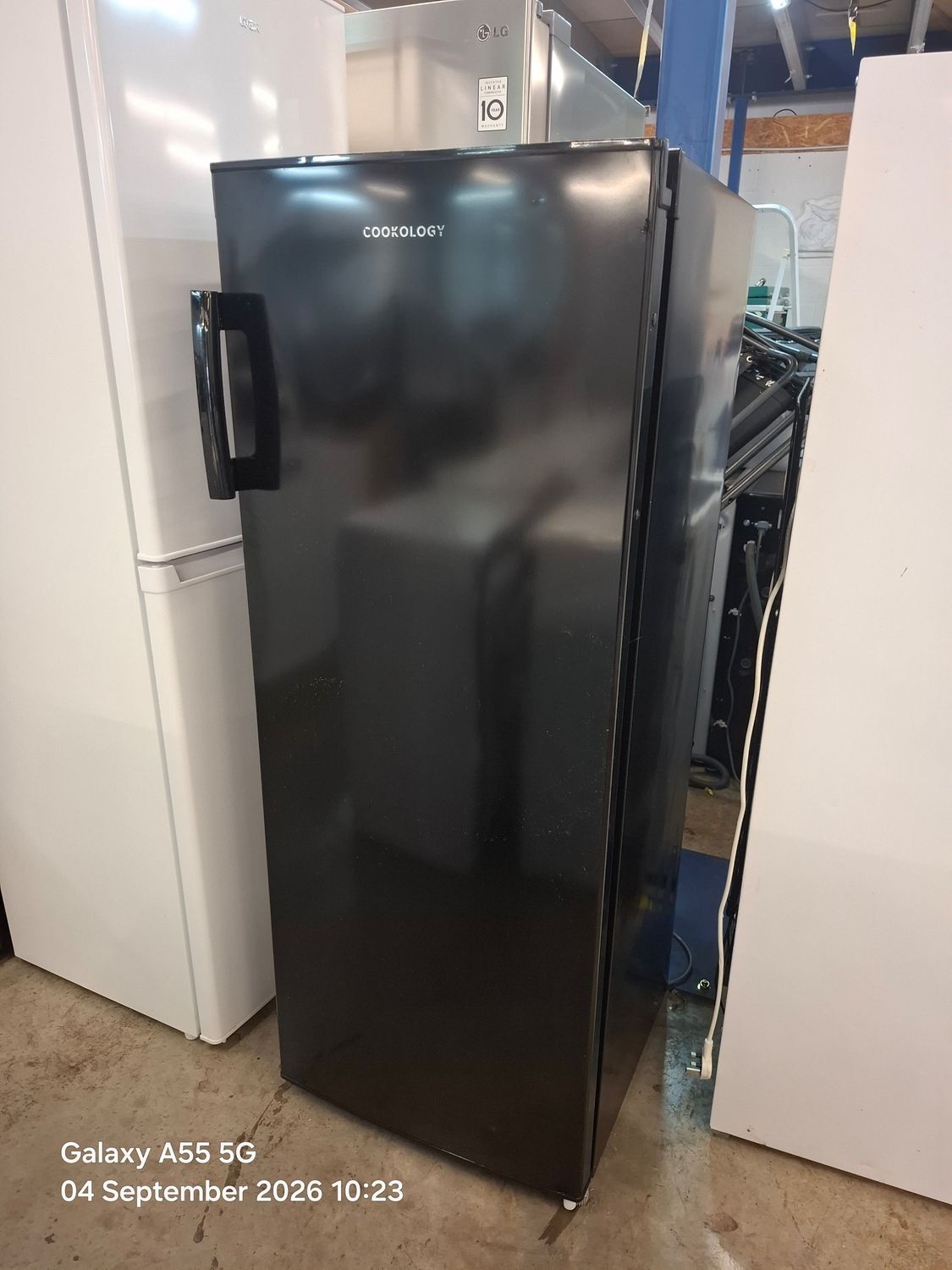 Cookology 160Litre CTFZ160BK 142x55cm Tall Freezer Black