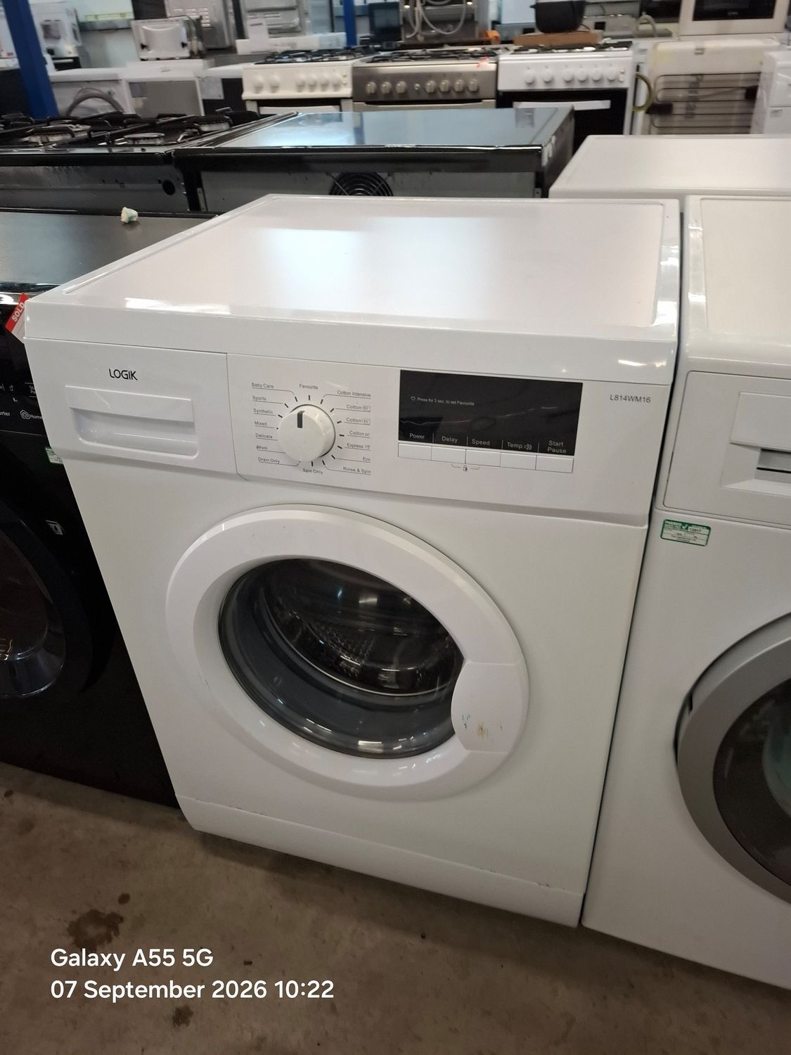 Logik L814WM16 8kg 1400rpm Washing Machine White