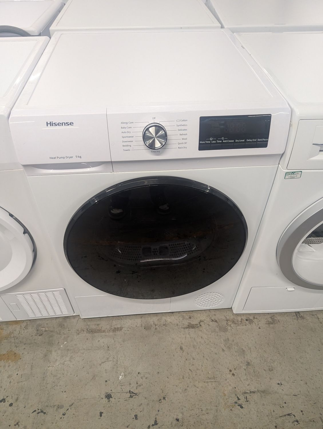 Hisense NTSM1192SKUK 9kg Heat Pump Condenser Dryer