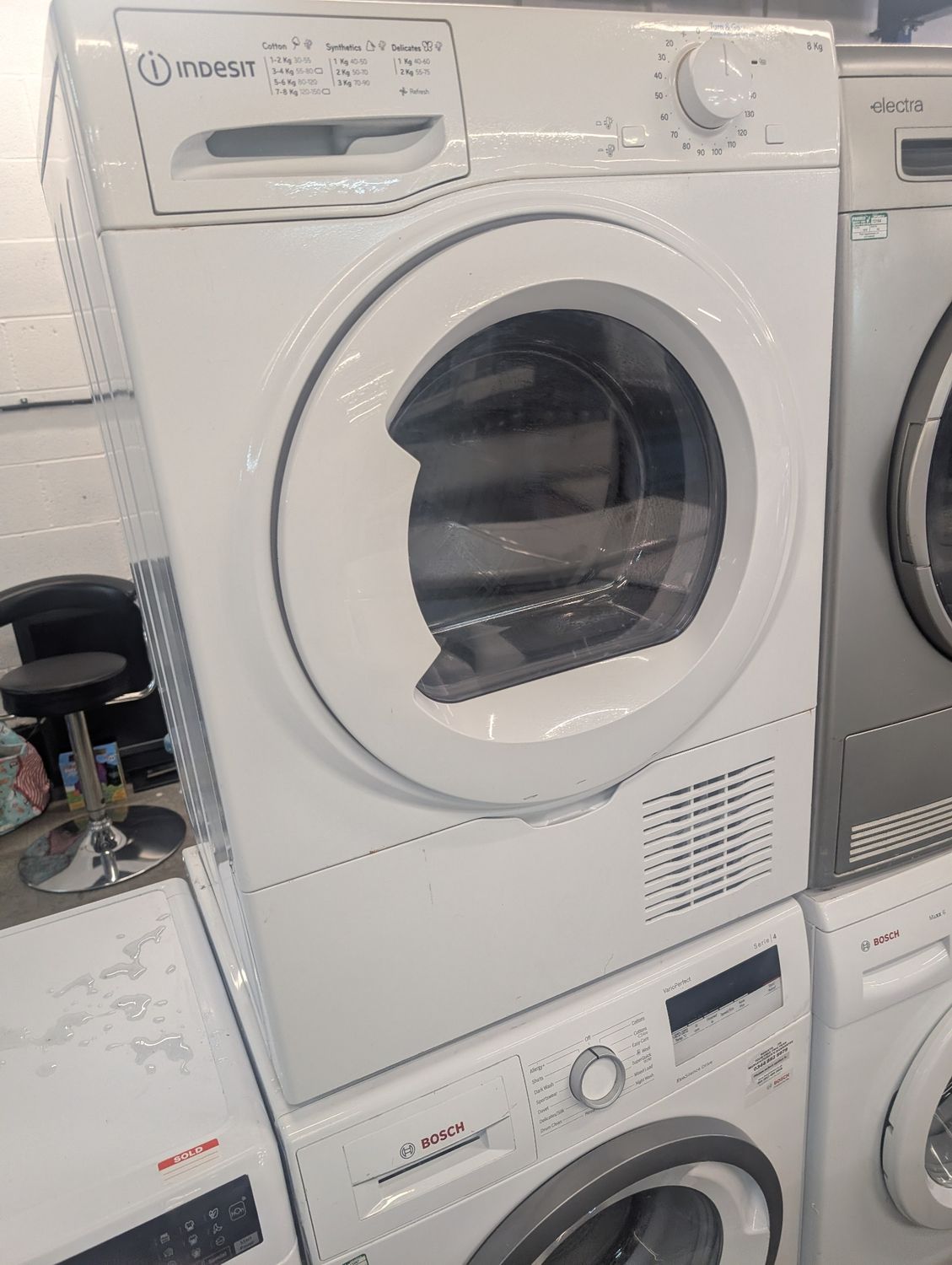 Indesit I2 D81W UK 8kg Condenser Dryer White