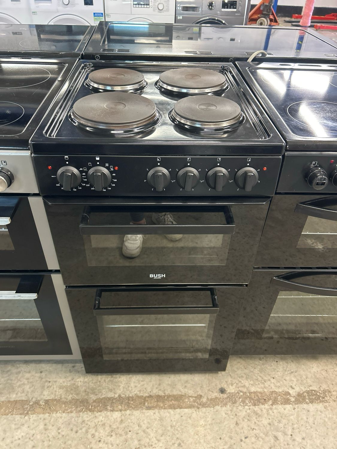 Bush BETAW50B 50cm Electric Cooker Solid Hobs Black