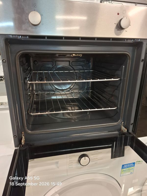 Lamona LAM3205 Built-In Electric Single Oven Stainless Steel