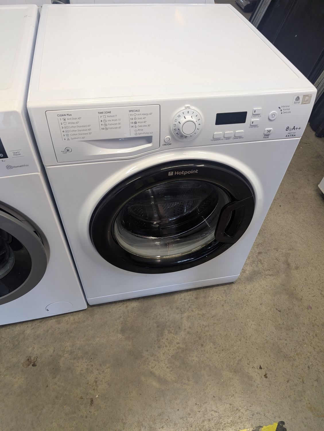 Hotpoint WMXTF 842P UK 8Kg 1400rpm Washing Machine White