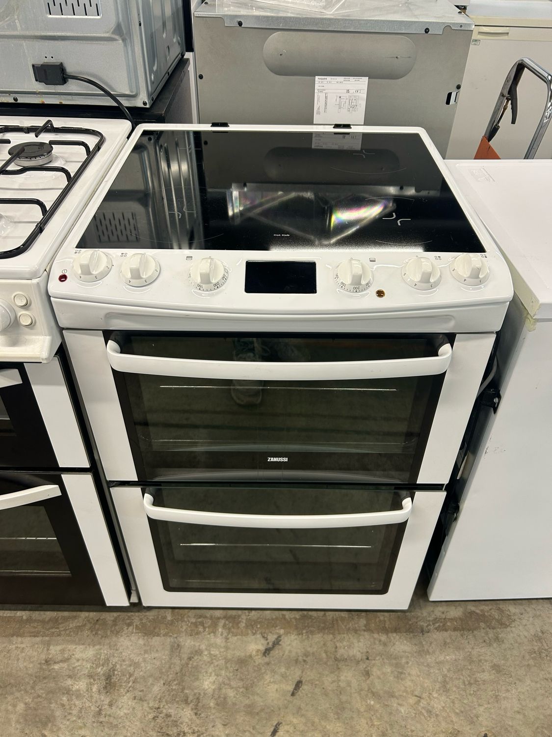 Zanussi 60cm Electric cooker Double Oven White
