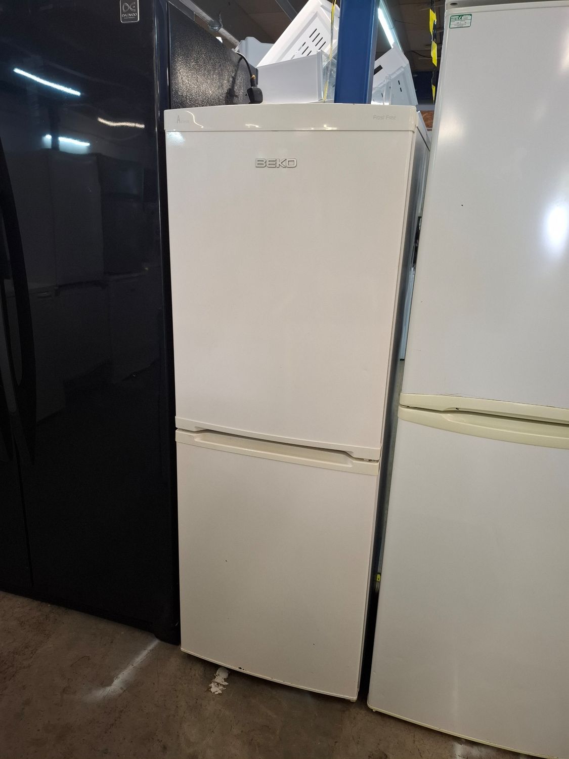 Beko C5411FFW2 5ft Frost Free Fridge Freezer White