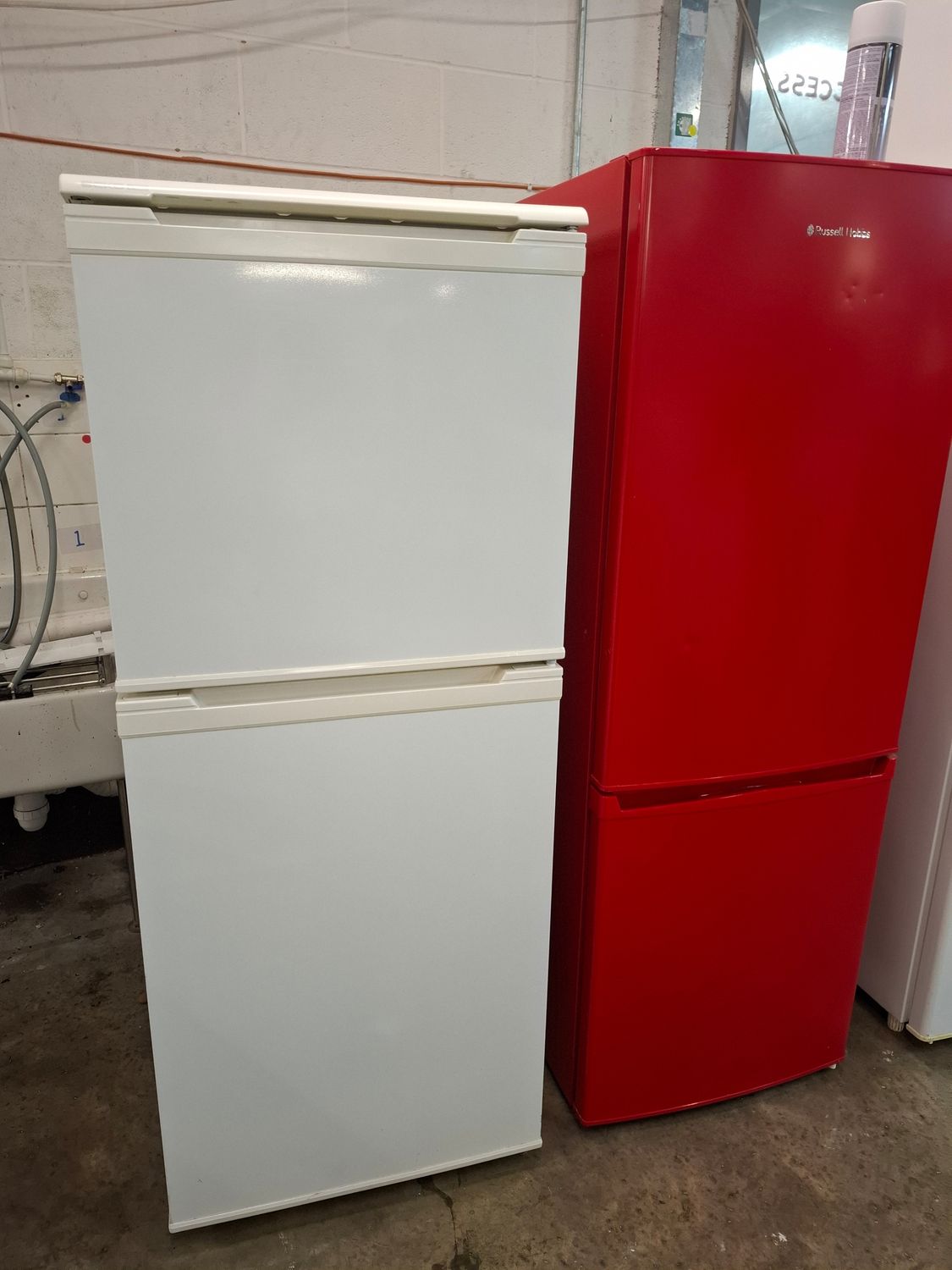 Beko FN244W Fridge Freezer H136 W55 White