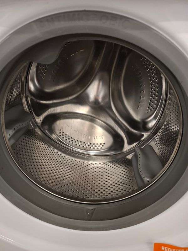 Indesit BIWMIL81284UK 8KG 1200rpm Built in Integrated Washing Machine White