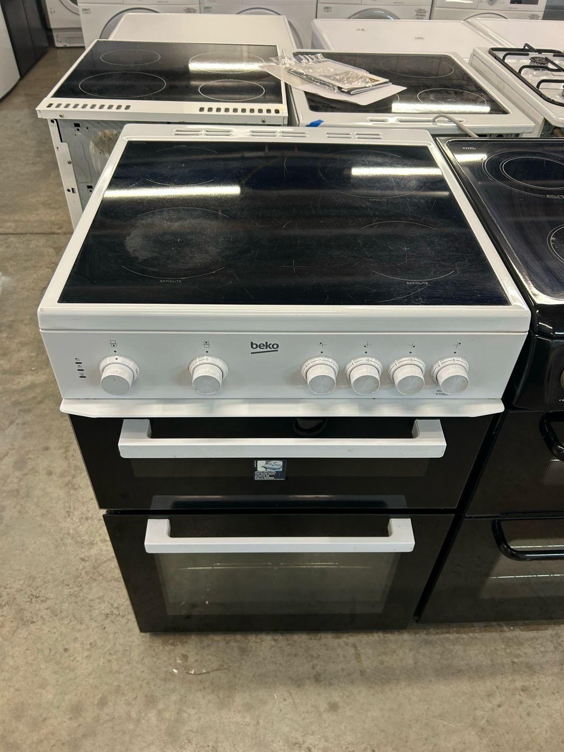 Beko 60cm Electric Cooker Double Oven Ceramic Hob White