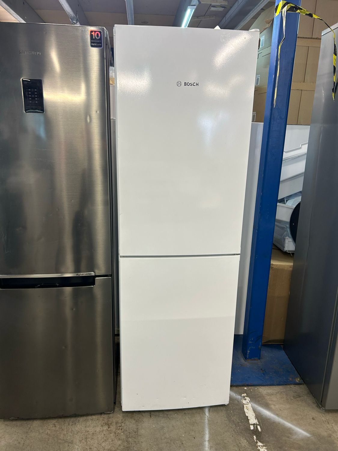 Bosch KGN34VW35G Fridge Freezer White H186cm W60cm D66cm