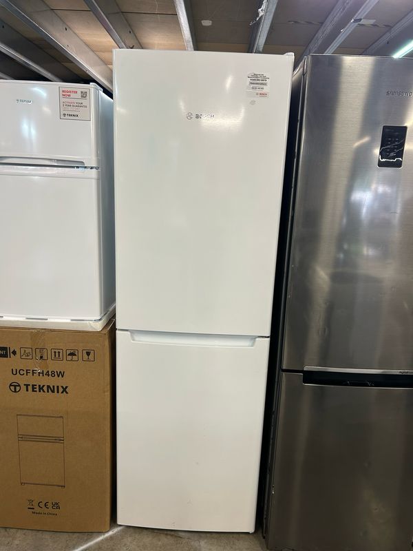 Bosch KGN34NW3AG Fridge Freezer White H186cm W60cm D66cm