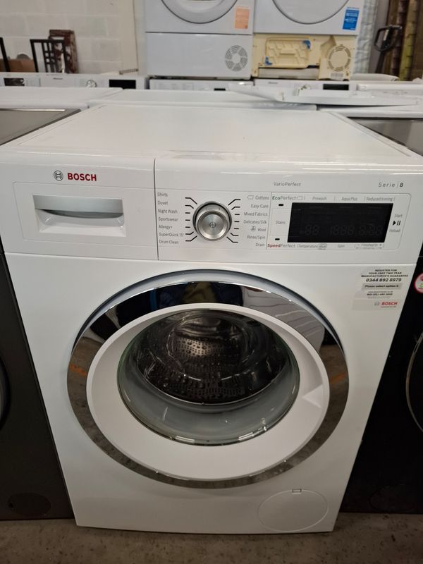 Bosch WAW32560GB Series 8 9kg 1600rpm Washing Machine White