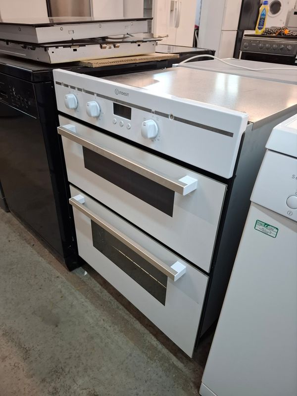 Indesit FIMU23WH Electric Built Under Double Oven White 