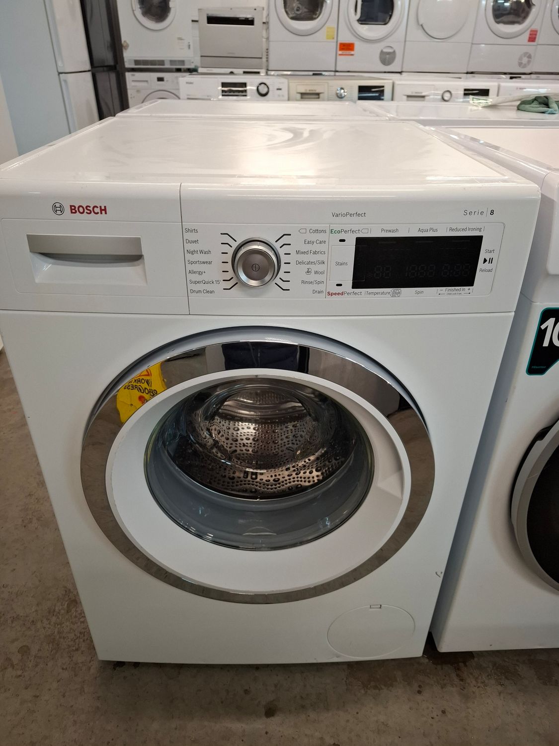 Bosch Series 8 WAW28460GB 9kg 1400rpm Washing Machine White