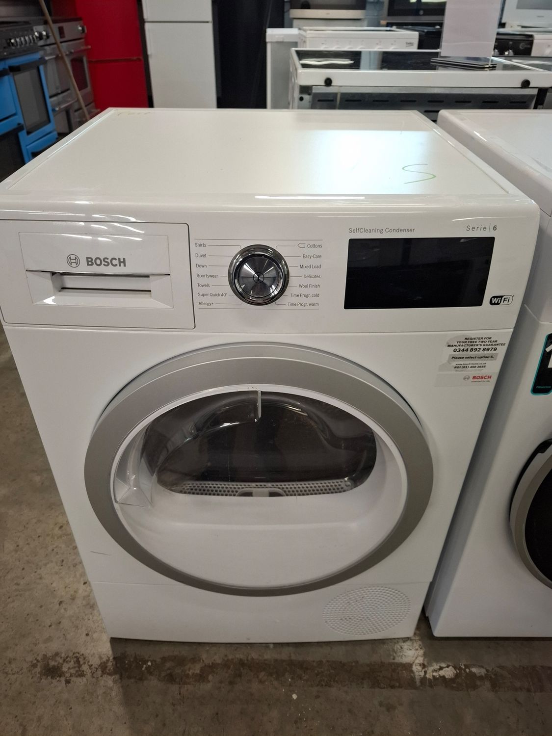 Bosch WTWH7660GB 8kg Condenser Heat Pump Dryer White