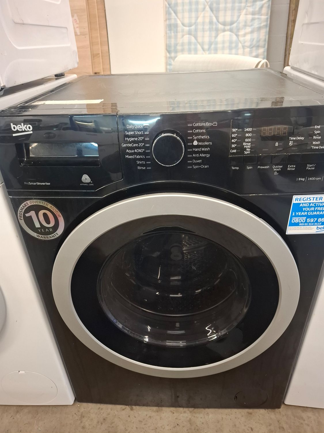 Beko WX943440B 9KG 1400rpm Washing Machine Black