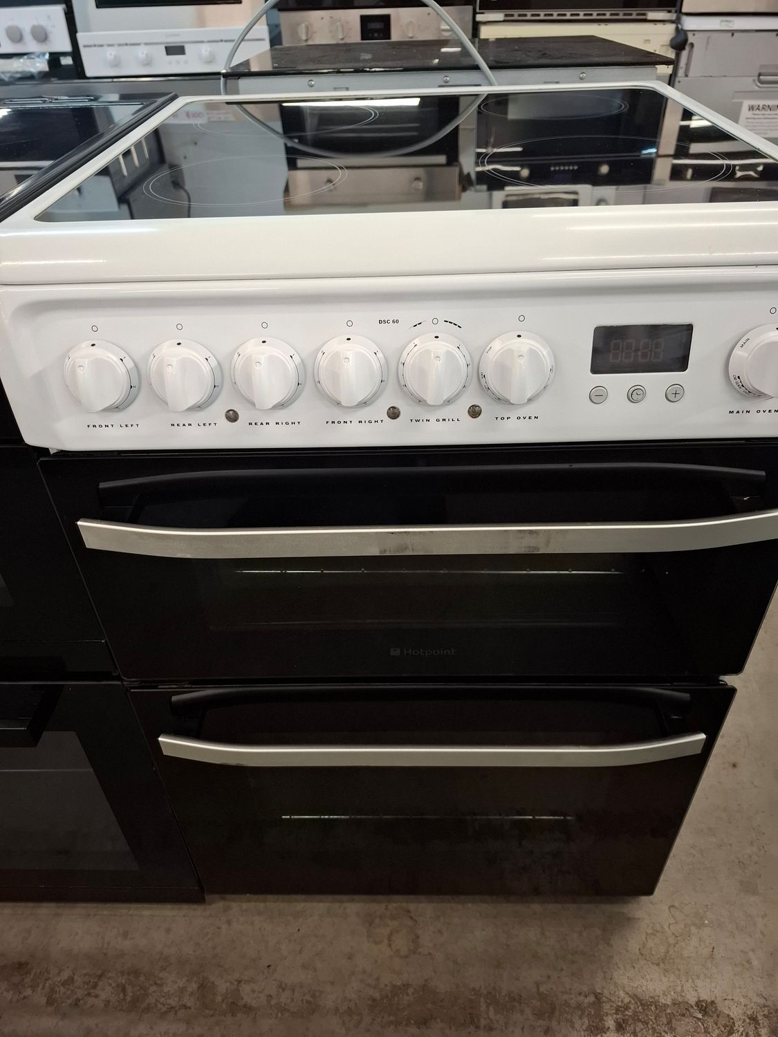 Hotpoint DSC60P 60cm Electric Cooker Double Oven Ceramic Hob White