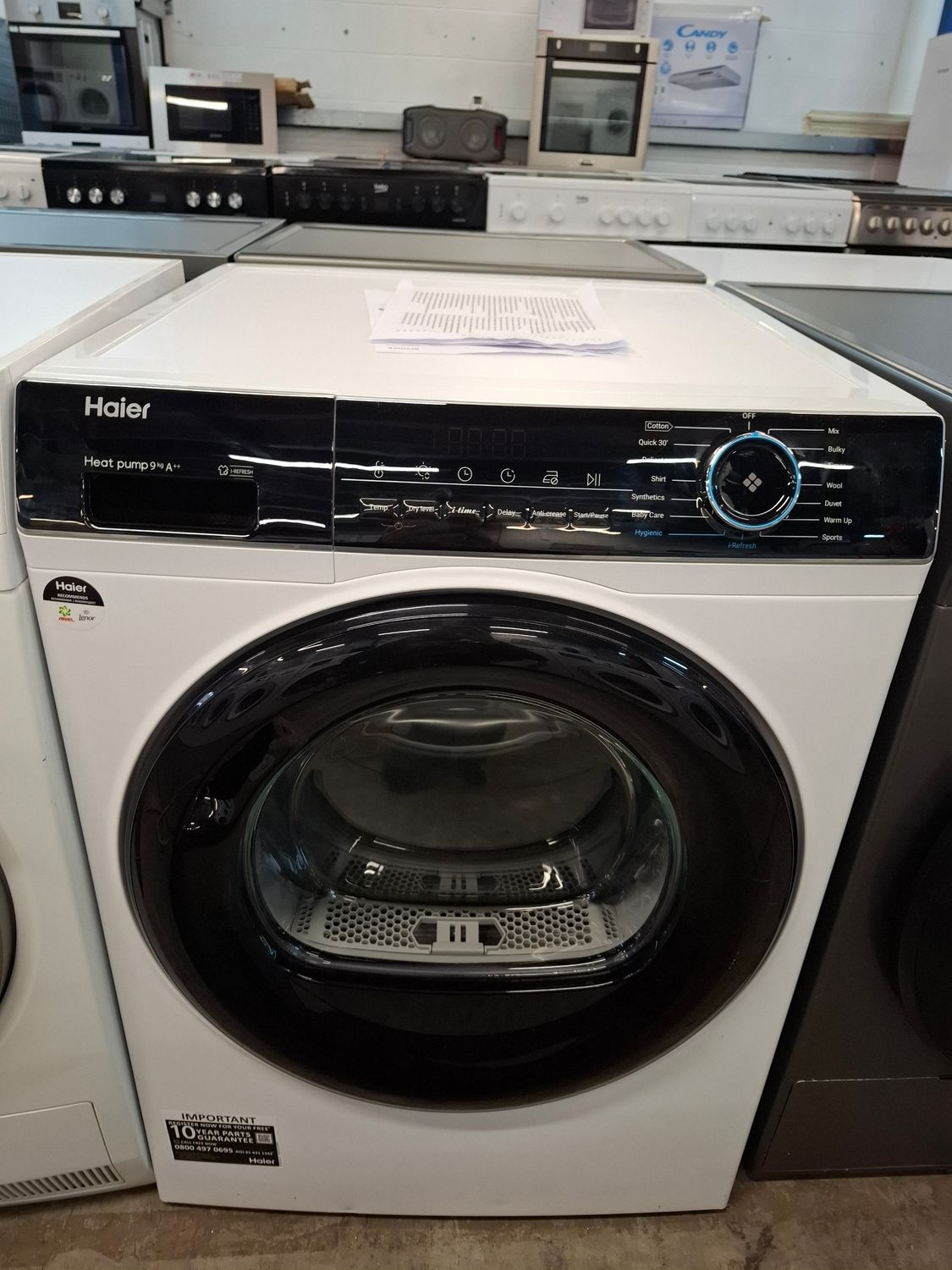 Haier HD90-A2939 White 9kg Heat Pump Tumble Dryer White Ex-Demo