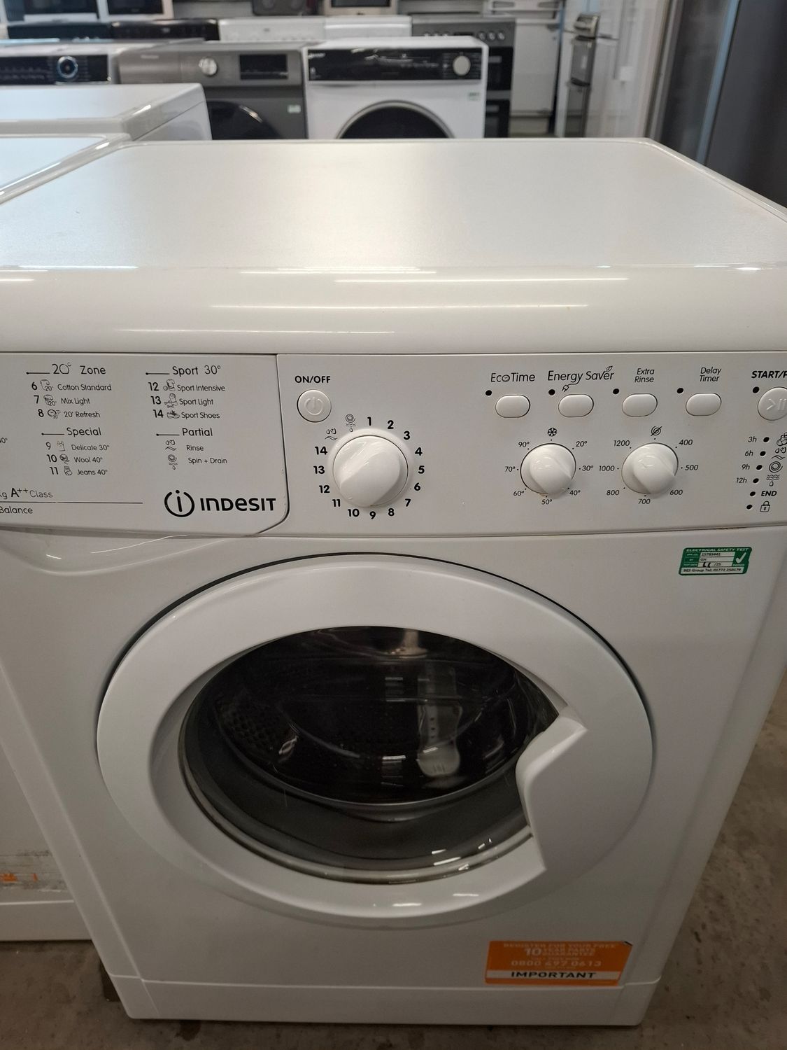 Indesit IWC81252W 8kg 1200rpm Washing Machine px clearance Refurbished / 28 day guarantee