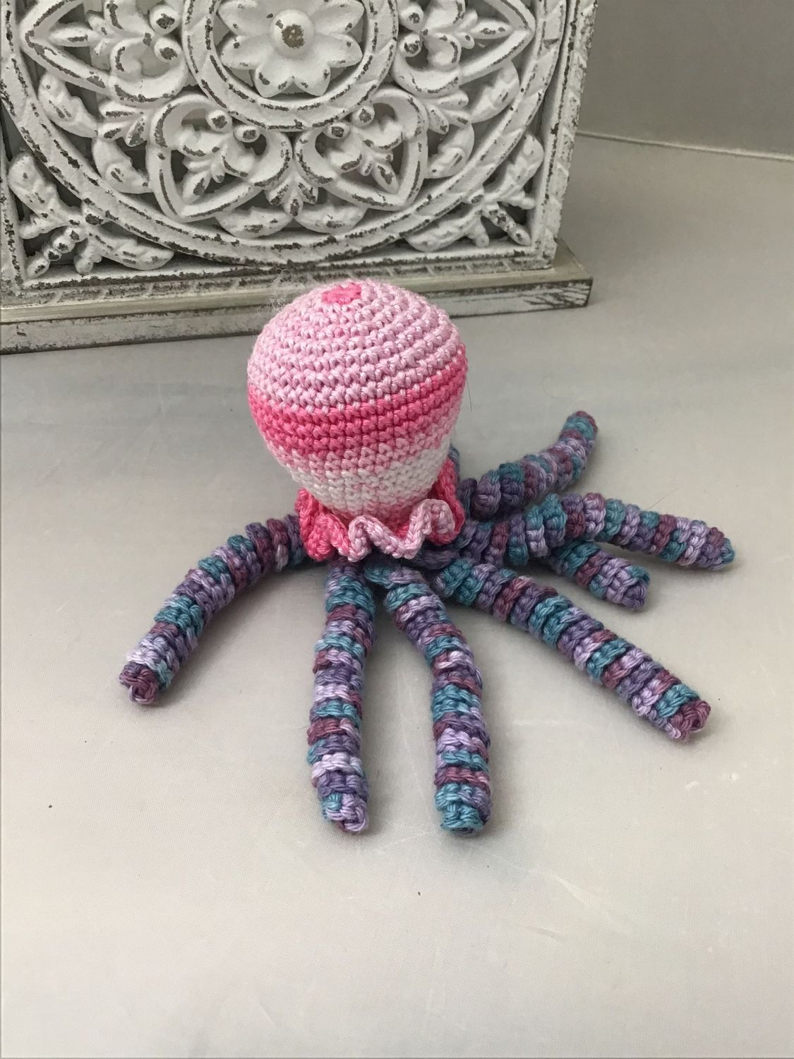 petite pieuvre doudou bébé