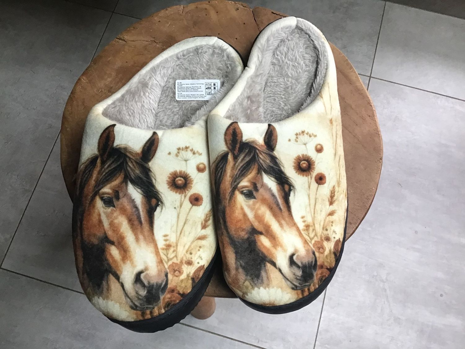 Chaussons cheval intérieur gris