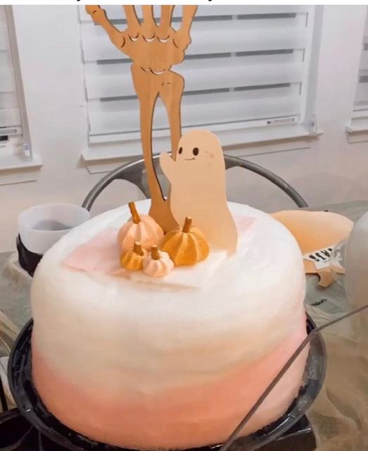Cotton Candy Cake - Choose Your Flavors 12&quot; round