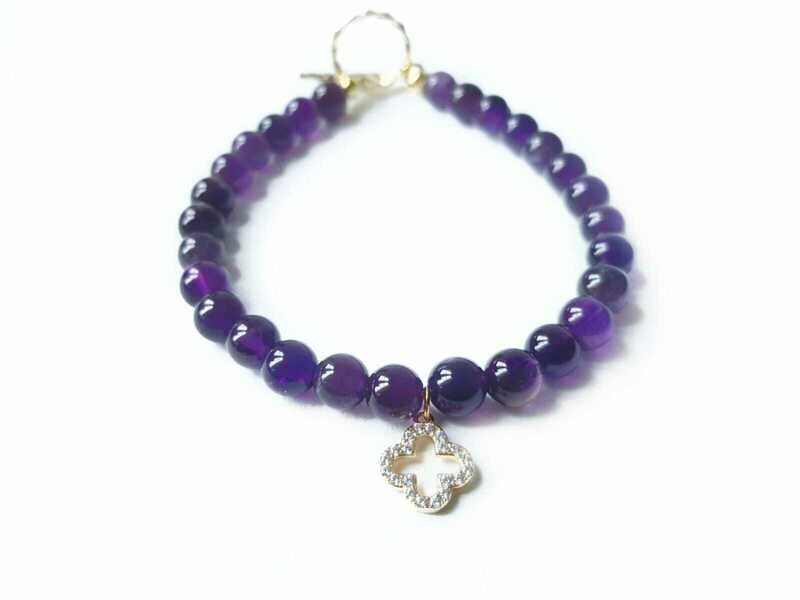 Amethyst bracelet with Zirconia clover charm