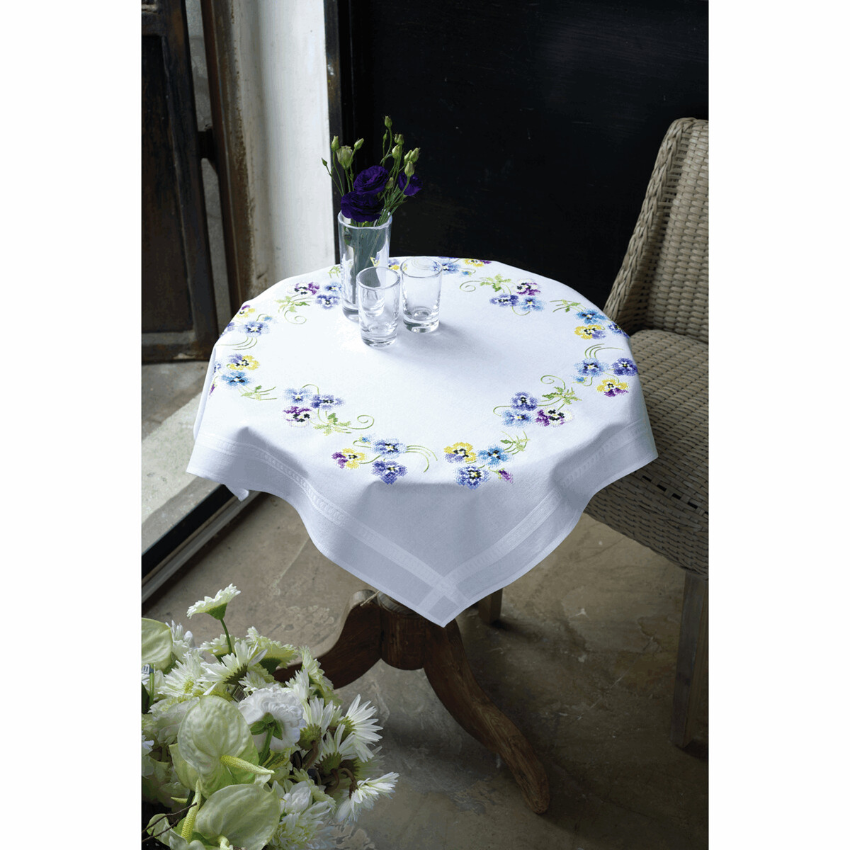 Cross Stitch Kit Tablecloth - Pretty Pansies