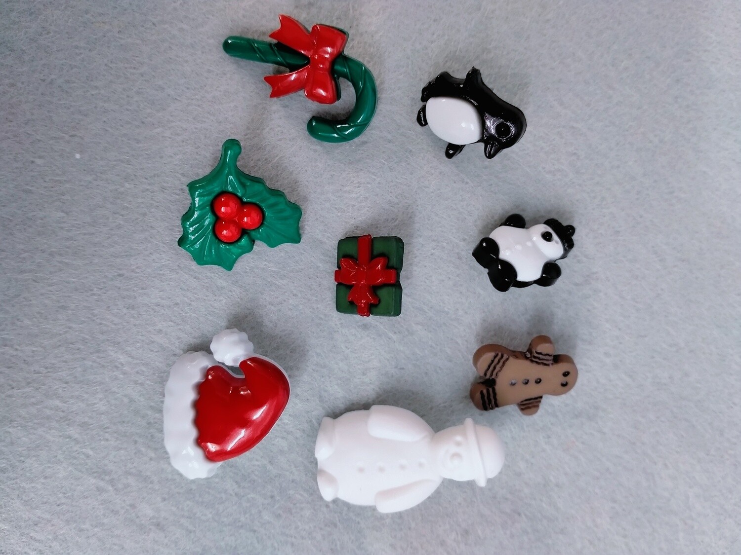Assorted Christmas Buttons