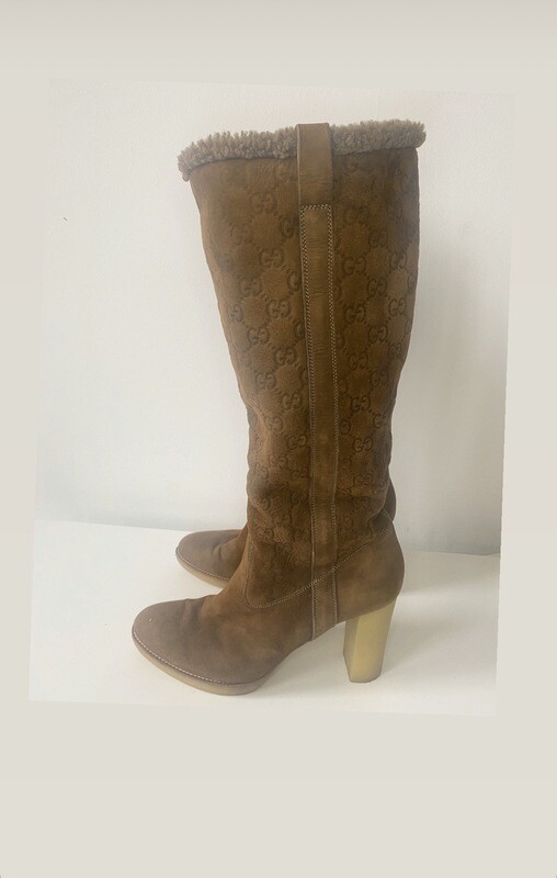 Gucci Suede Sheepskin Boots