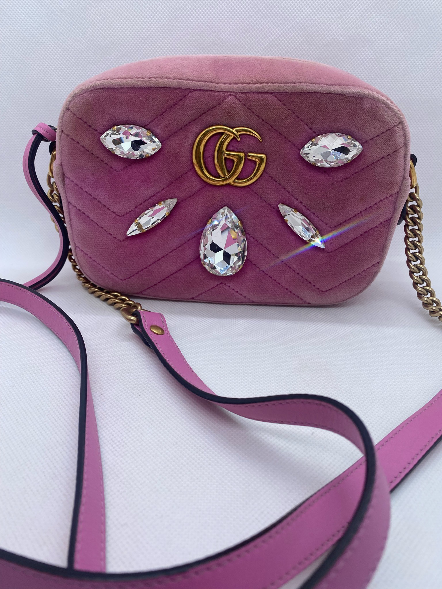 Pink Gucci GG Marmont Matelasse Crystal-Embellished Velvet Crossbody