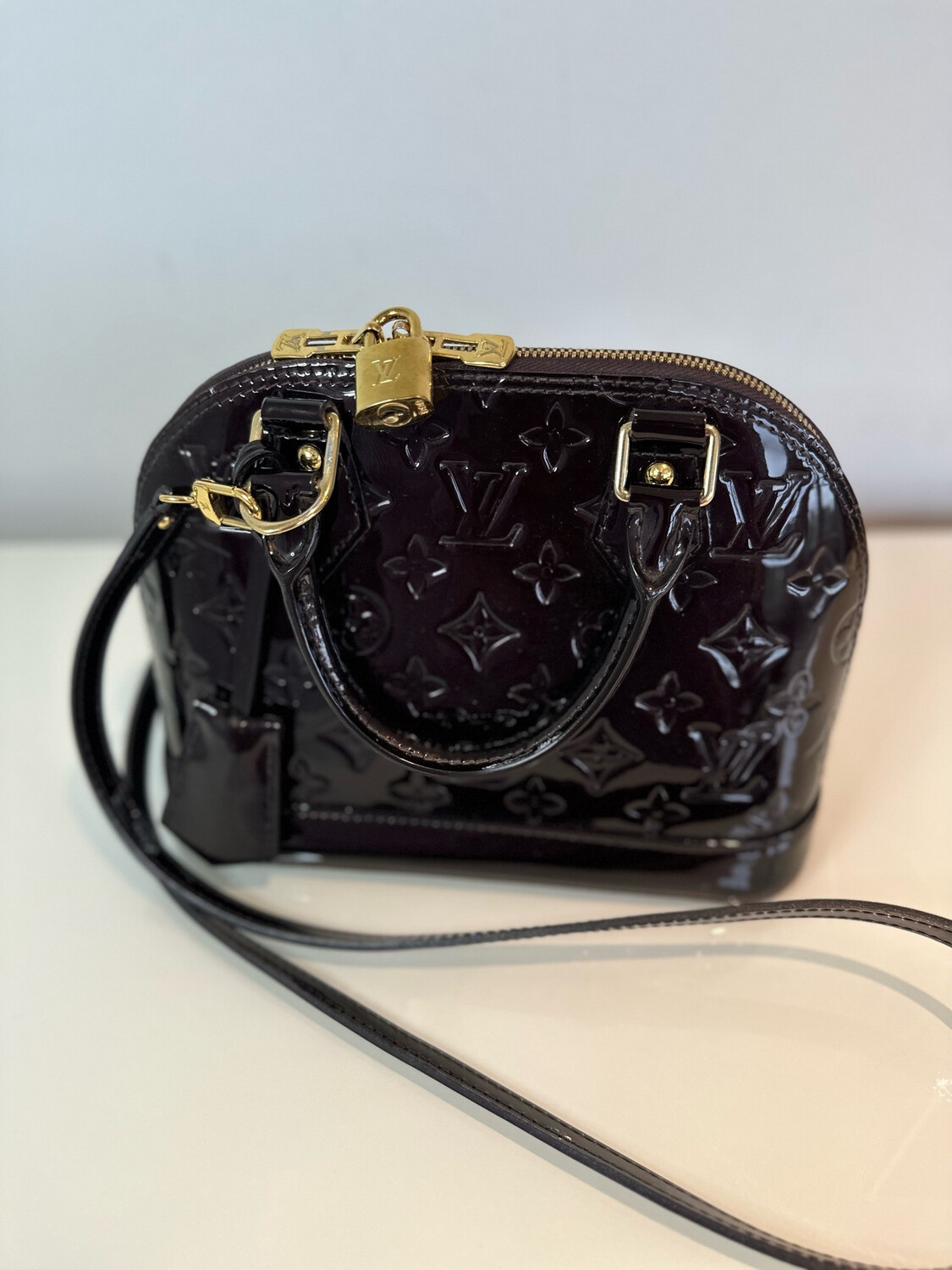 Louis Vuitton Alma BB Vernis