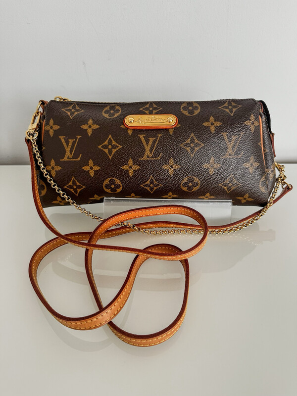 Louis Vuitton EVA