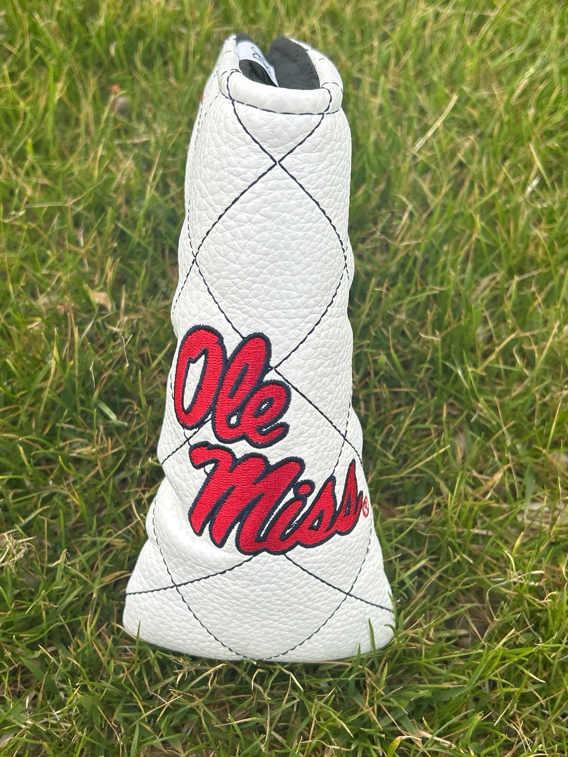 Ole Miss Elite Quilt Stitch Blade Putter Cover