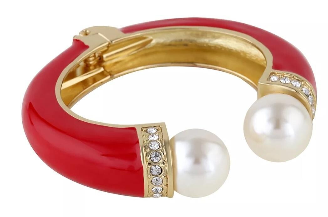 DST Inspired Pearl Bracelet