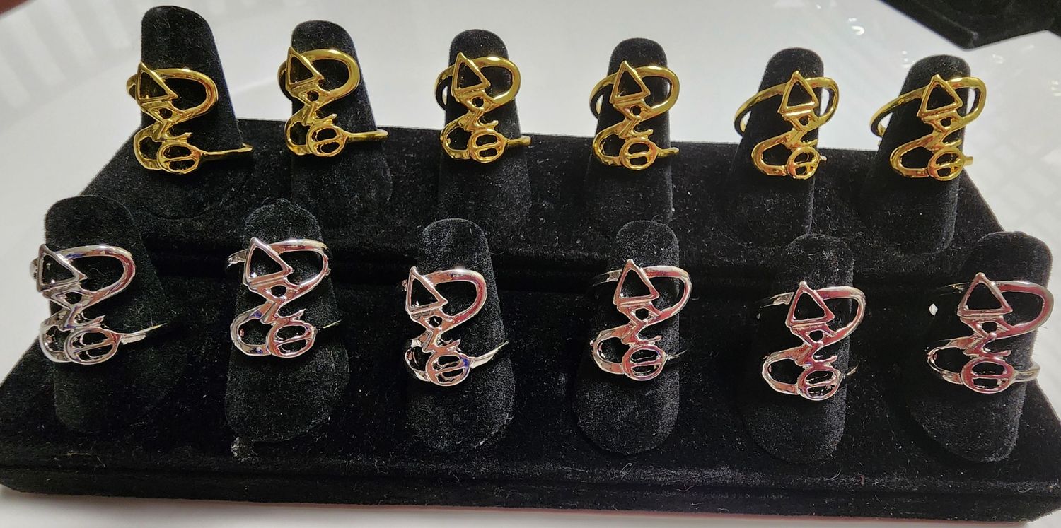 Unique Adjustable Symbol Rings