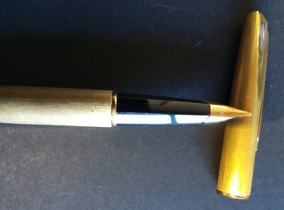 Pluma Waterman - Bañada en oro 18 (750)