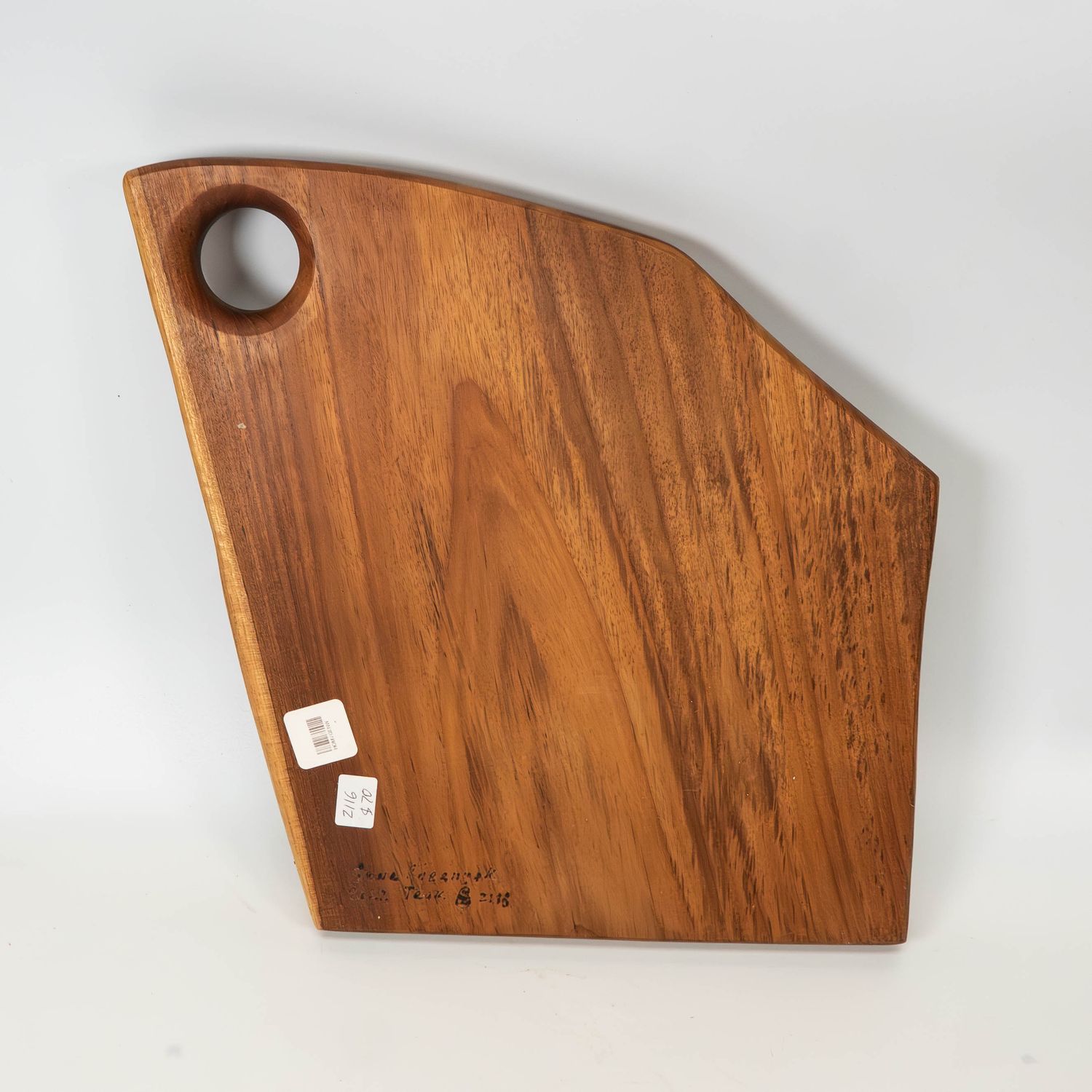 Handcrafted Teak Cutting Board - Durable and Stylish Kitchen Essential