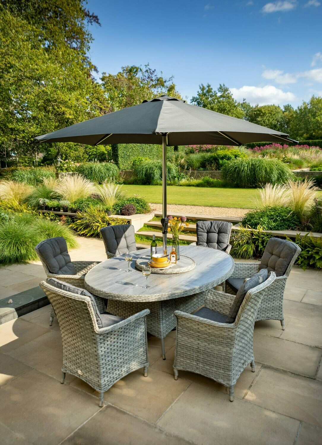 Hartman Heritage 6 Seat Elliptical Tuscan Dining Set With Lazy Susan