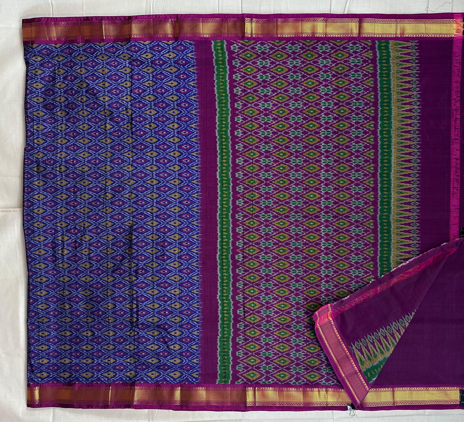 Ikkath Sico Saree Small Kaddi Border with Blouse